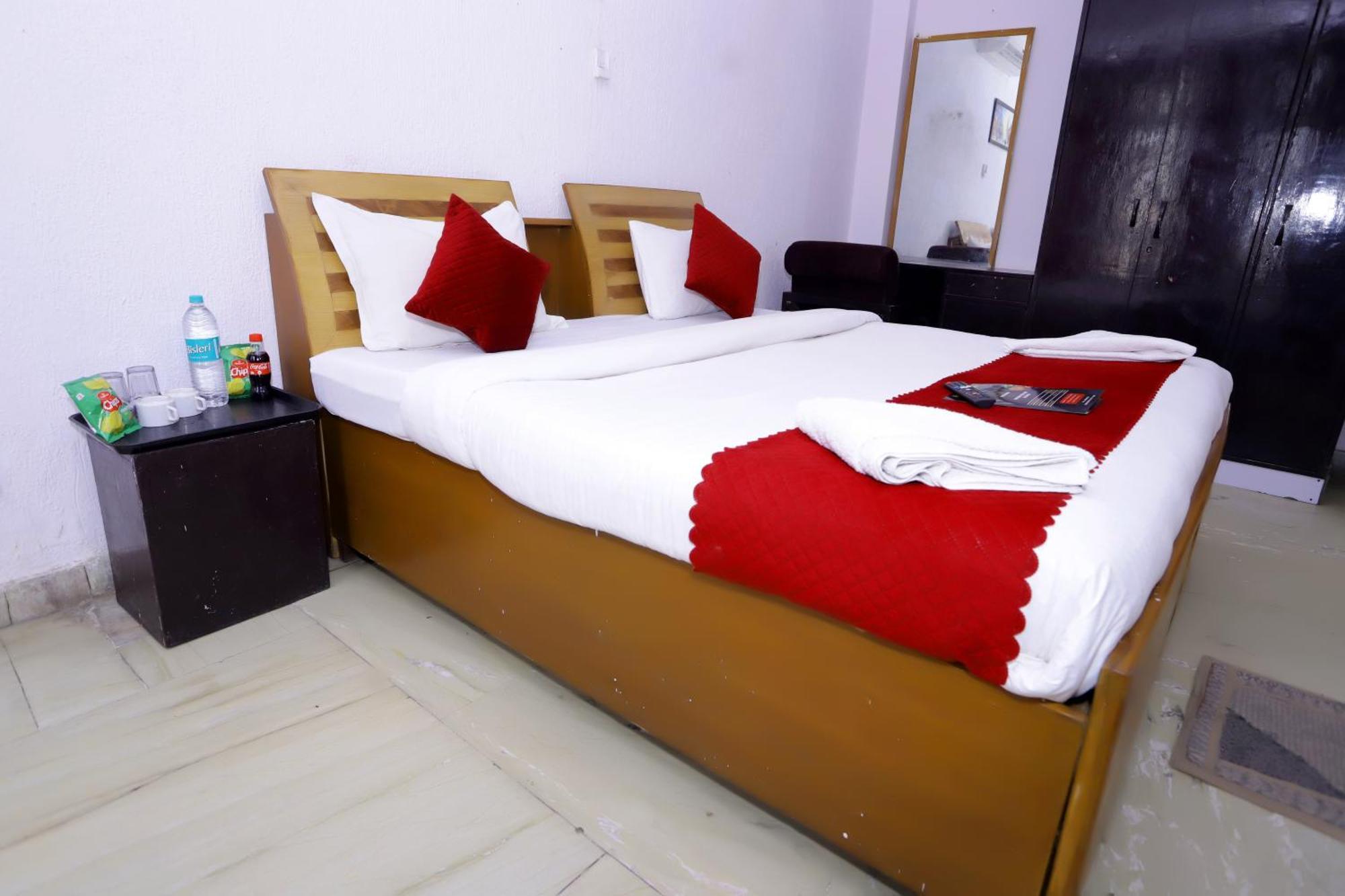 Hotel Warm Welcome - Noida Sector 51 المظهر الخارجي الصورة